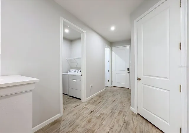 Photo 4 of Townhouse for sale at 5517 Coachwood Cvs, Bradenton, FL 34211 | MLS# O6440050 | Listing updated on 2026-09-23
