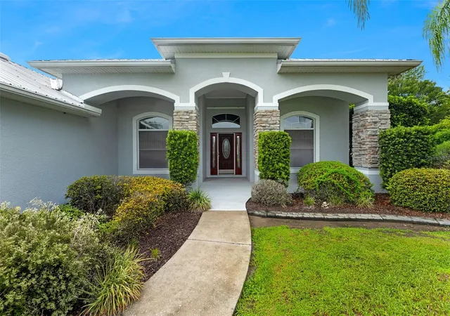 Photo 2 of Single family home for sale at 1900 Griff Wood Ct, Saint Cloud, FL 34772 | MLS# O6440051 | Listing updated on 2026-10-20