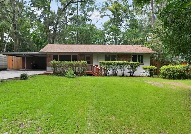 Photo 1 of Single family home for sale at 810 Nw 19th Terrace, Gainesville, FL 32603 | MLS# GC543335 | Listing updated on 2026-09-27