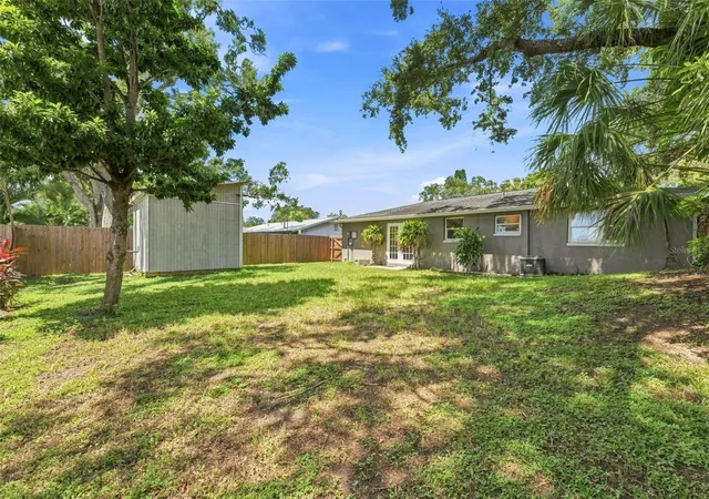 Photo 3 of Single family home for sale at 2801 Candlewood St, Clearwater, FL 33759 | MLS# TB8546544 | Listing updated on 2026-10-20