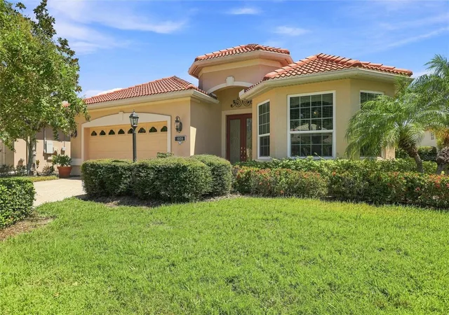Photo 1 of Single family home for sale at 1328 Thornapple Dr, Osprey, FL 34229 | MLS# A4705435 | Listing updated on 2026-10-03