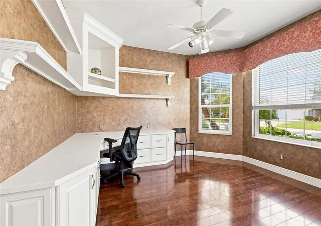 Photo 3 of Single family home for sale at 1328 Thornapple Dr, Osprey, FL 34229 | MLS# A4705435 | Listing updated on 2026-10-03