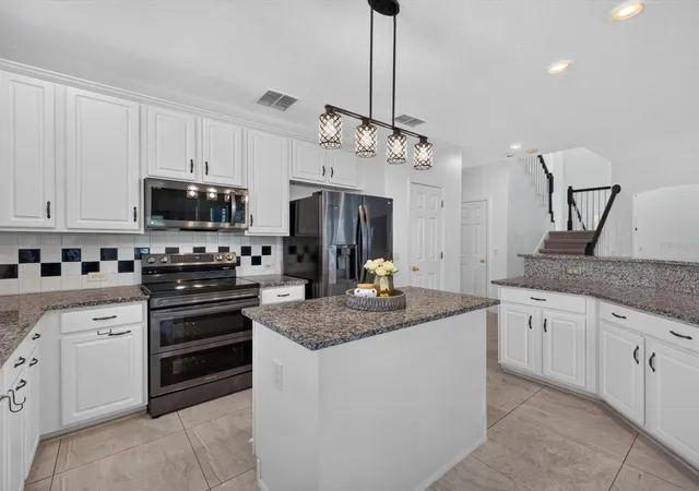 Photo 3 of Single family home for sale at 746 Musago Run, Lake Mary, FL 32746 | MLS# O6440088 | Listing updated on 2026-09-30