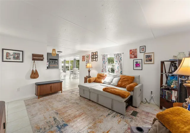 Photo 4 of Manufactured home for sale at 17336 Palm Dr, Montverde, FL 34756 | MLS# O6440089 | Listing updated on 2026-10-05