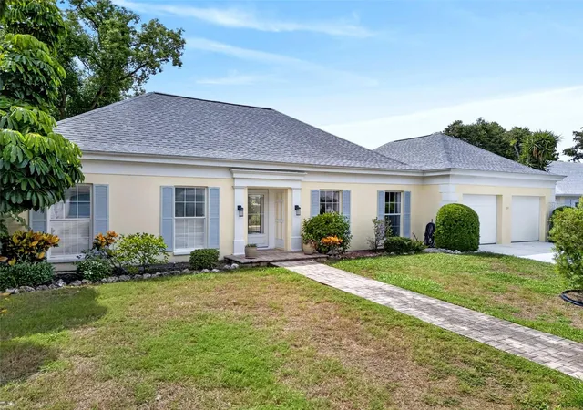 Photo 3 of Single family home for sale at 5 Barbados Rd, Englewood, FL 34223 | MLS# C7530485 | Listing updated on 2026-10-02