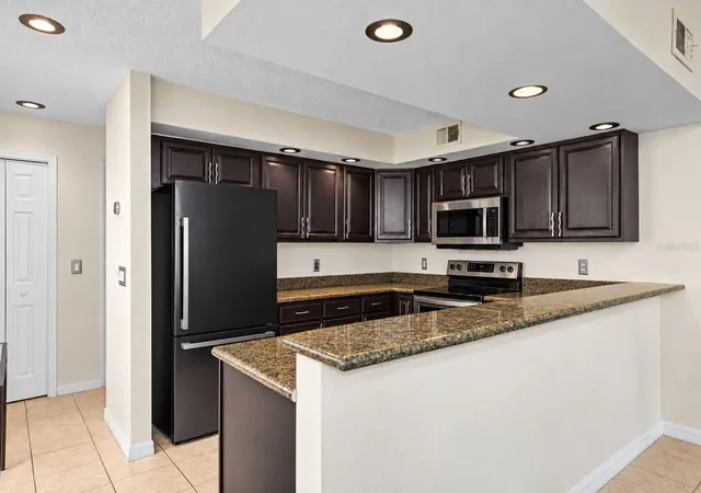 Photo 3 of Condo for sale at 6262 142nd Avenue N #709, Clearwater, FL 33760 | MLS# TB8546573 | Listing updated on 2026-09-13