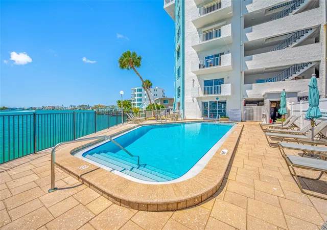 Photo 3 of Condo for sale at 285 107 Avenue #306, Treasure Island, FL 33706 | MLS# TB8546574 | Listing updated on 2026-09-20