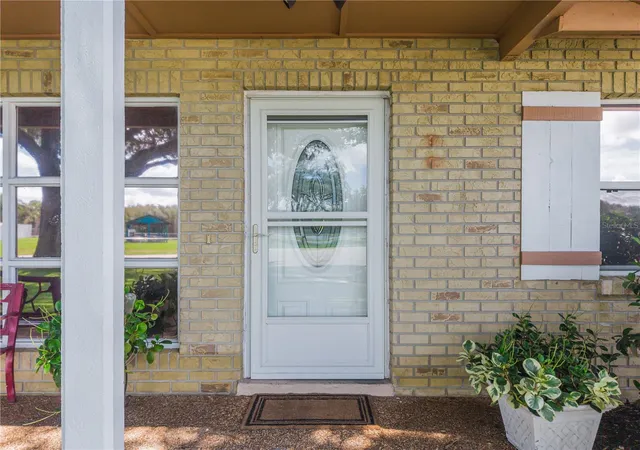 Photo 4 of Single family home for sale at 3023 Ramsgate Cir, Orlando, FL 32837 | MLS# O6440092 | Listing updated on 2026-09-23
