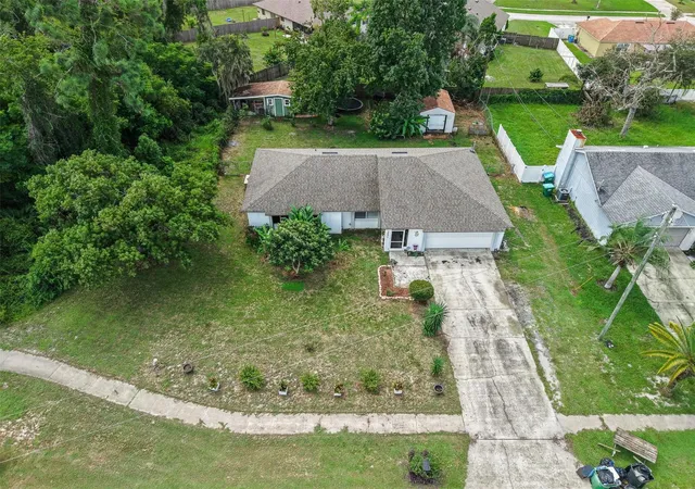 Photo 1 of Single family home for sale at 3031 Mallard Dr, Deltona, FL 32738 | MLS# O6440099 | Listing updated on 2026-10-03