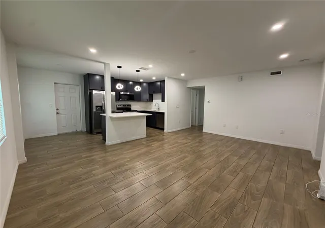 Photo 2 of Single family home for sale at 1920 Oakley Ave, Fort Myers, FL 33901 | MLS# GC543341 | Listing updated on 2026-09-22