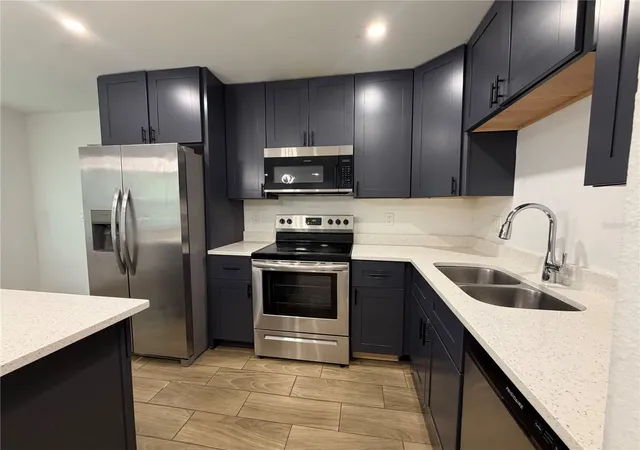 Photo 4 of Single family home for sale at 1920 Oakley Ave, Fort Myers, FL 33901 | MLS# GC543341 | Listing updated on 2026-09-22