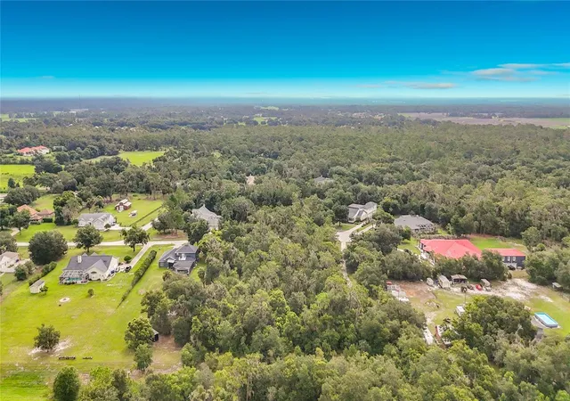 Photo 1 of Land for sale at 10623 Lithia Ests Dr, Lithia, FL 33547 | MLS# TB8546587 | Listing updated on 2026-10-05