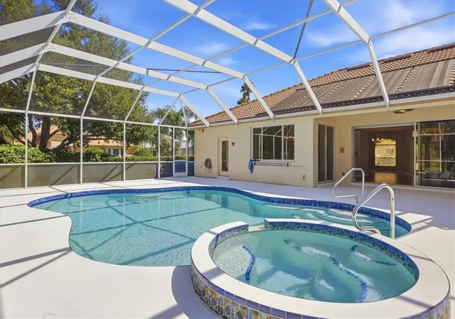 Photo 2 of Single family home for sale at 8404 Misty Morning Ct, Lakewood Ranch, FL 34202 | MLS# A4705449 | Listing updated on 2026-10-22