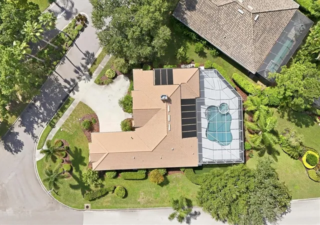 Photo 3 of Single family home for sale at 8404 Misty Morning Ct, Lakewood Ranch, FL 34202 | MLS# A4705449 | Listing updated on 2026-10-04