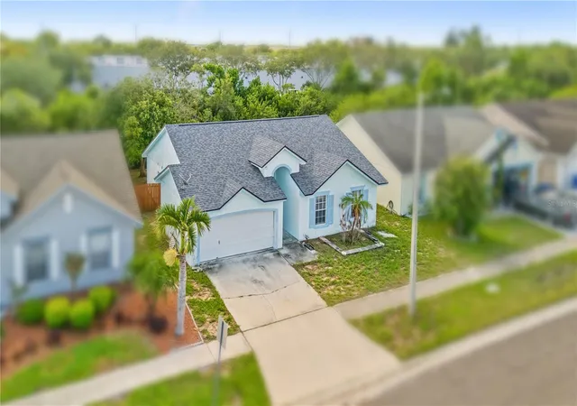 Photo 3 of Single family home for sale at 218 Lookout Dr, Apollo Beach, FL 33572 | MLS# TB8546594 | Listing updated on 2026-10-05