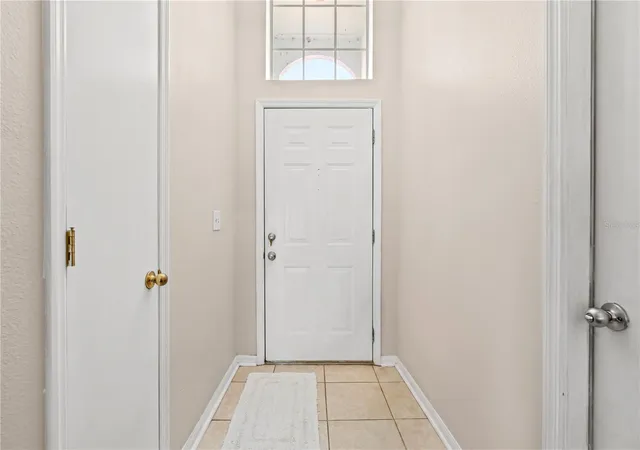 Photo 4 of Single family home for sale at 218 Lookout Dr, Apollo Beach, FL 33572 | MLS# TB8546594 | Listing updated on 2026-10-05