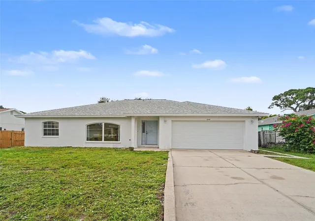 Photo 2 of Single family home for sale at 1848 Mova St, Sarasota, FL 34231 | MLS# TB8546597 | Listing updated on 2026-09-21