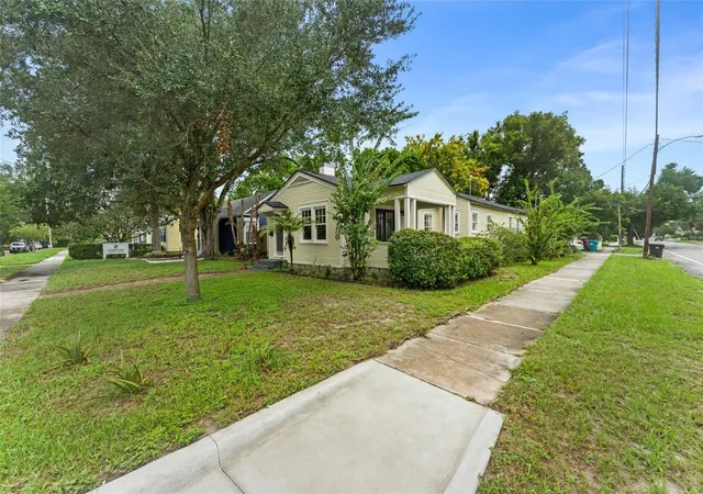 Photo 2 of Single family home for sale at 1527 Mount Vernon St, Orlando, FL 32803 | MLS# O6440113 | Listing updated on 2026-09-23