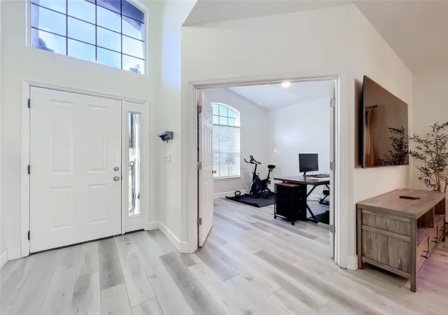 Photo 3 of Single family home for sale at 2271 Crystal Fls Way, Orlando, FL 32824 | MLS# O6440120 | Listing updated on 2026-09-27