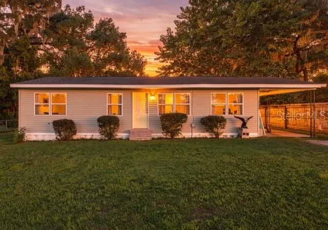Photo 2 of Single family home for sale at 14755 Nw 42nd Court, Reddick, FL 32686 | MLS# OM731894 | Listing updated on 2026-09-13