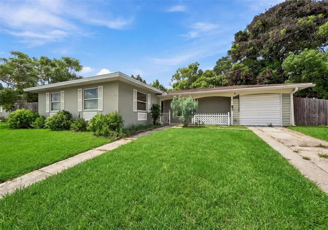 Photo 1 of Single family home for sale at 1069 Stillwater Ave, Spring Hill, FL 34606 | MLS# TB8546617 | Listing updated on 2026-09-12