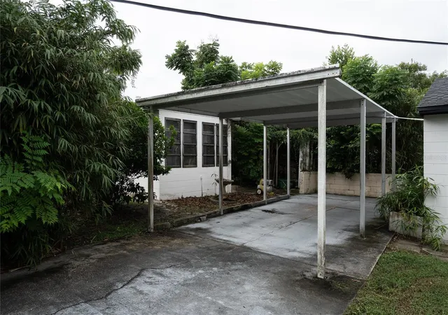 Photo 29 of Single family home for sale at 1004 N Camphor Ln, DELAND, FL 32720 | MLS# V4951176 | Listing updated on 2026-10-08