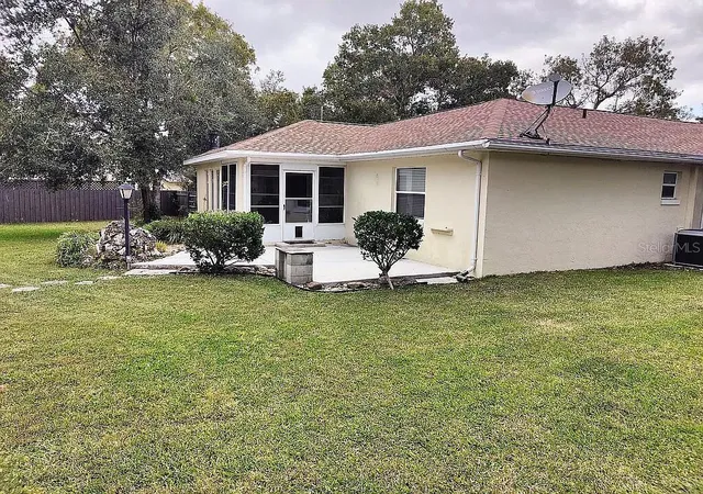 Photo 3 of Single family home for sale at 11012 Sw 58th Avenue Rd, Ocala, FL 34476 | MLS# O6440130 | Listing updated on 2026-09-15