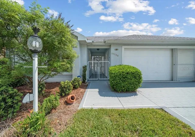 Photo 3 of Single family home for sale at 17789 SE 113th Terrace, Summerfield, FL 34491 | MLS# OM731900 | Listing updated on 2026-09-26