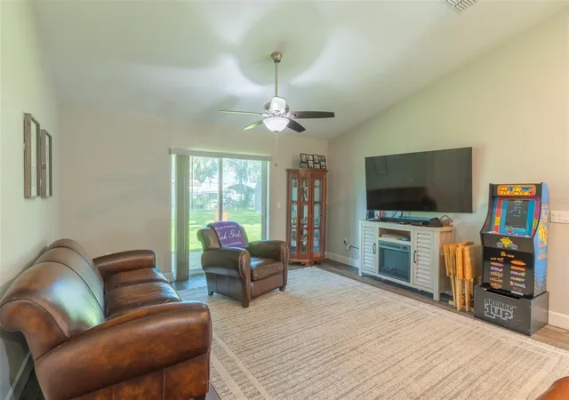 Photo 2 of Single family home for sale at 3056 Magnolia St, Zolfo Springs, FL 33890 | MLS# L4964905 | Listing updated on 2026-09-12