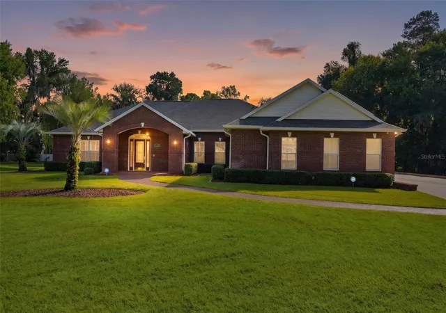 Photo 1 of Single family home for sale at 812 Se 36th Lane, Ocala, FL 34471 | MLS# G5117522 | Listing updated on 2026-10-06