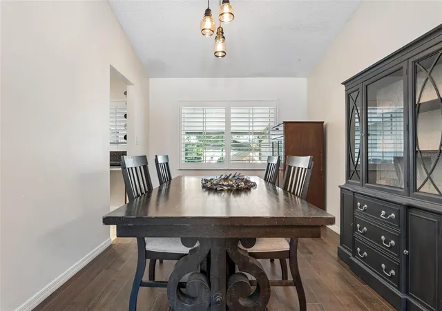 Photo 4 of Single family home for sale at 167 Holderness Dr, Longwood, FL 32779 | MLS# O6440134 | Listing updated on 2026-10-02