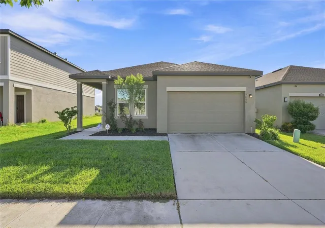Photo 2 of Single family home for sale at 5646 Alexander Springs Pl, Lakeland, FL 33811 | MLS# TB8546636 | Listing updated on 2026-09-13