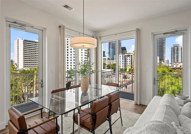 Photo 3 of Condo for sale at 600 3rd Avenue S #410, Saint Petersburg, FL 33701 | MLS# TB8546637 | Listing updated on 2026-09-25