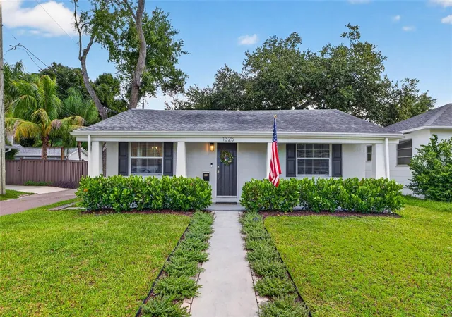 Photo 1 of Single family home for sale at 1325 21st Avenue N, Saint Petersburg, FL 33704 | MLS# TB8546642 | Listing updated on 2026-09-14
