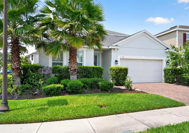 Photo 3 of Single family home for sale at 17136 Goldcrest Loop, Clermont, FL 34714 | MLS# O6440145 | Listing updated on 2026-09-15