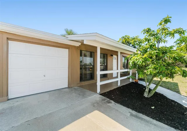 Photo 2 of Single family home for sale at 3074 Broadpoint Dr, Punta Gorda, FL 33983 | MLS# C7530491 | Listing updated on 2026-10-01