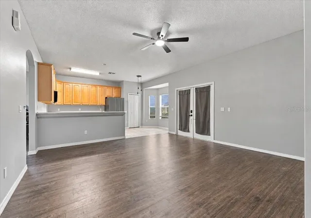 Photo 4 of Single family home for sale at 10003 Autumn Crk Ln, Orlando, FL 32832 | MLS# O6440154 | Listing updated on 2026-09-24