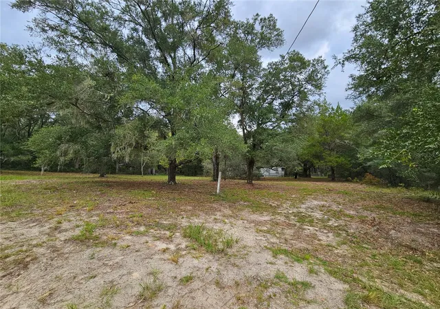 Photo 3 of Manufactured home for sale at 7651 NE 128th Lane, Bronson, FL 32621 | MLS# OM731915 | Listing updated on 2026-09-12