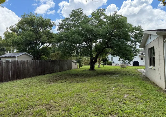 Photo 3 of Single family home for sale at 9309 Carthage Rd, Spring Hill, FL 34608 | MLS# TB8546665 | Listing updated on 2026-09-17