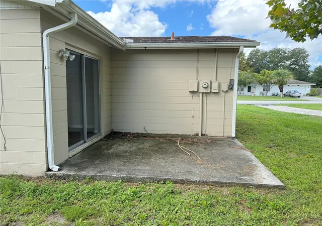 Photo 4 of Single family home for sale at 9309 Carthage Rd, Spring Hill, FL 34608 | MLS# TB8546665 | Listing updated on 2026-09-17