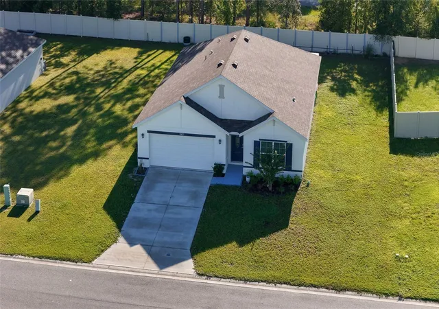 Photo 2 of Single family home for sale at 13677 Sw 69th Terrace, Ocala, FL 34473 | MLS# OM731916 | Listing updated on 2026-10-17