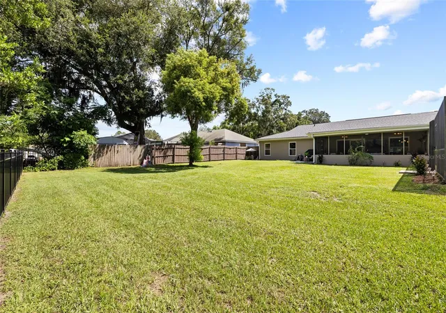Photo 2 of Single family home for sale at 7231 Woodbrook Dr, Tampa, FL 33625 | MLS# TB8546673 | Listing updated on 2026-09-27