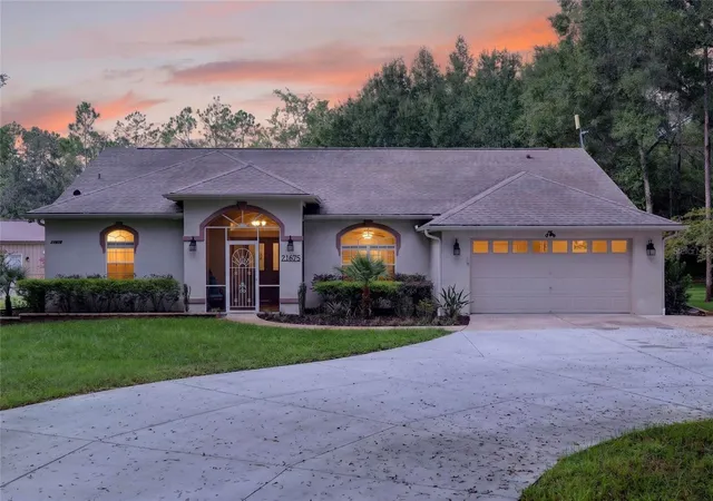 Photo 2 of Single family home for sale at 21675 Sw 84th Loop, Dunnellon, FL 34431 | MLS# OM731918 | Listing updated on 2026-09-12