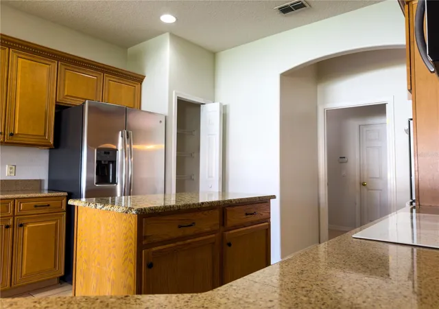 Photo 4 of Single family home for sale at 3881 Bowfin Trl, Kissimmee, FL 34746 | MLS# S5157191 | Listing updated on 2026-09-16