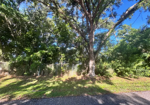 Photo 3 of Sale Pending at Pennsylvania Ave, Osprey, FL 34229 | MLS# N6145674 | Listing updated on 2026-09-14