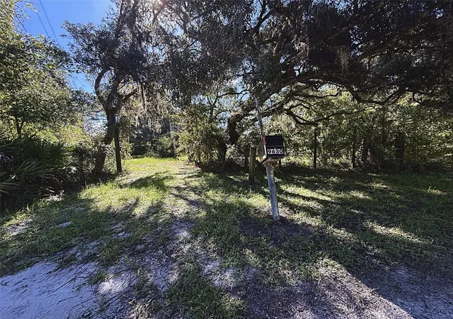 Photo 3 of Manufactured home for sale at 9630 Ellis St, New Port Richey, FL 34654 | MLS# W7889318 | Listing updated on 2026-09-19