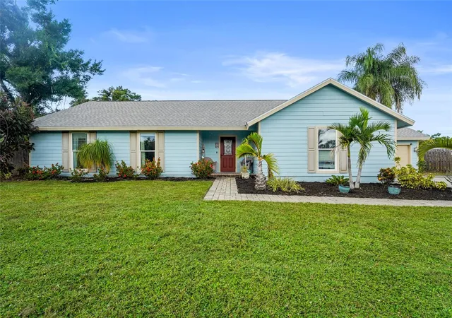 Single family home for sale at 2112 S Brink Ave, SARASOTA, FL 34239 | MLS# A4705497