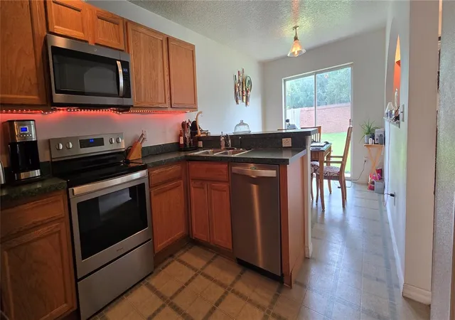 Photo 4 of Single family home for sale at 15279 Harrowgate Way, Winter Garden, FL 34787 | MLS# O6440200 | Listing updated on 2026-10-20
