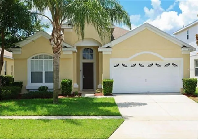 Photo 1 of Single family home for sale at 8010 King Palm Cir, Kissimmee, FL 34747 | MLS# O6440209 | Listing updated on 2026-10-20