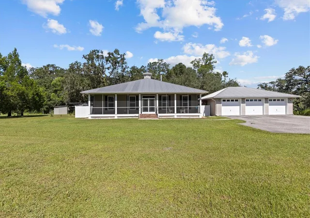 Single family home for sale at 7041 Quarterhorse Ln, BROOKSVILLE, FL 34604 | MLS# W7889321